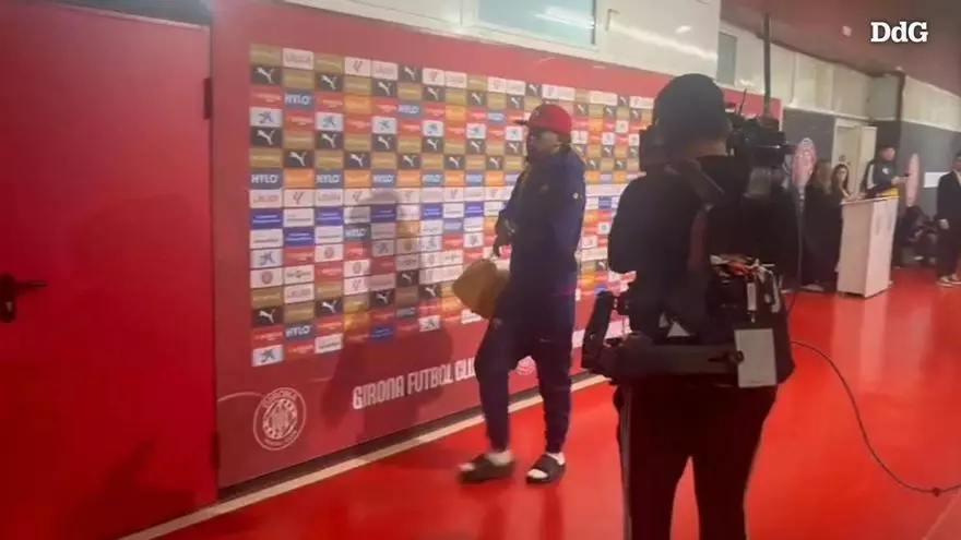 VÍDEO | Aquesta és l’arribada dels jugadors del Barça a Montilivi