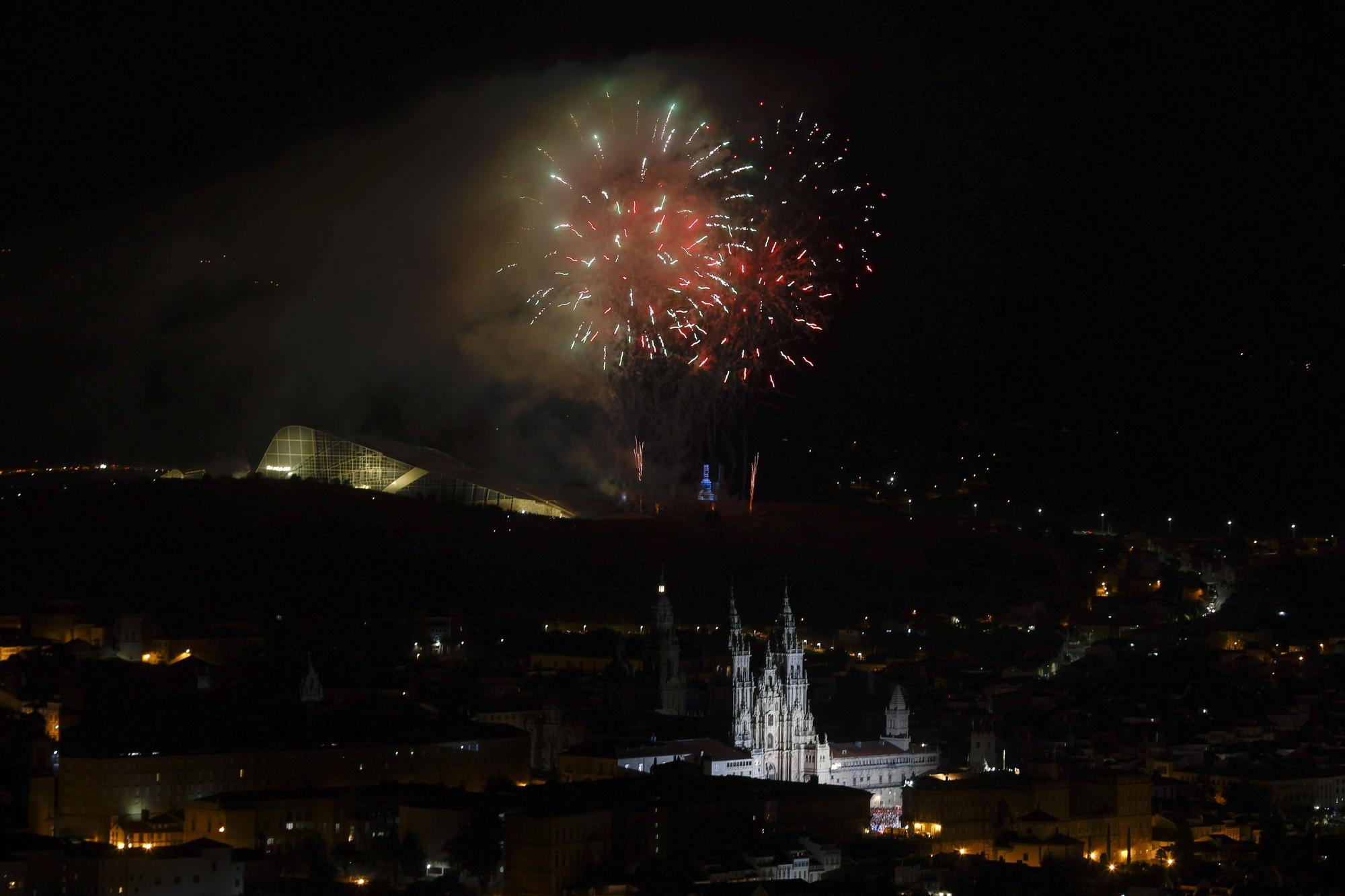 Galicia se ilumina para celebrar su día