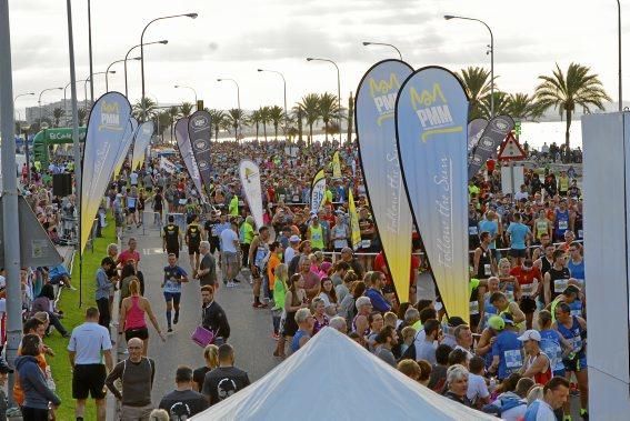 9.000 Läufer aus 49 Ländern gingen am Sonntag den 15.10. an den Start. In der Marathon Disziplin gingen die Deutschen leer aus.