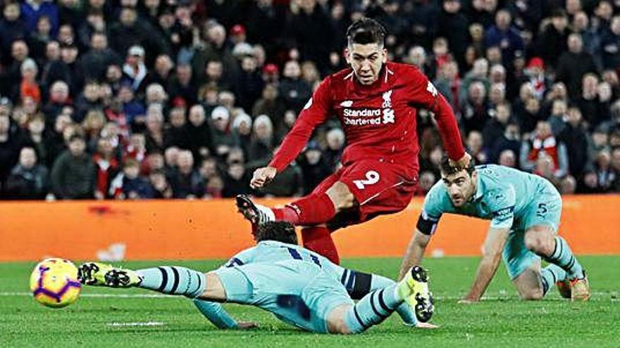 El novè triomf seguit referma el Liverpool de Klopp com a líder de la Premier