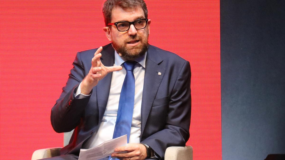 El secretari general de Mitjans de Comunicació de la Generalitat, Oriol Duran, en la sessió d&#039;obertura del Mercat Audiovisual de Catalunya