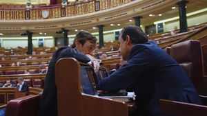 Rafa Hernando y Fernando Martínez-Maíllo en el Congreso.