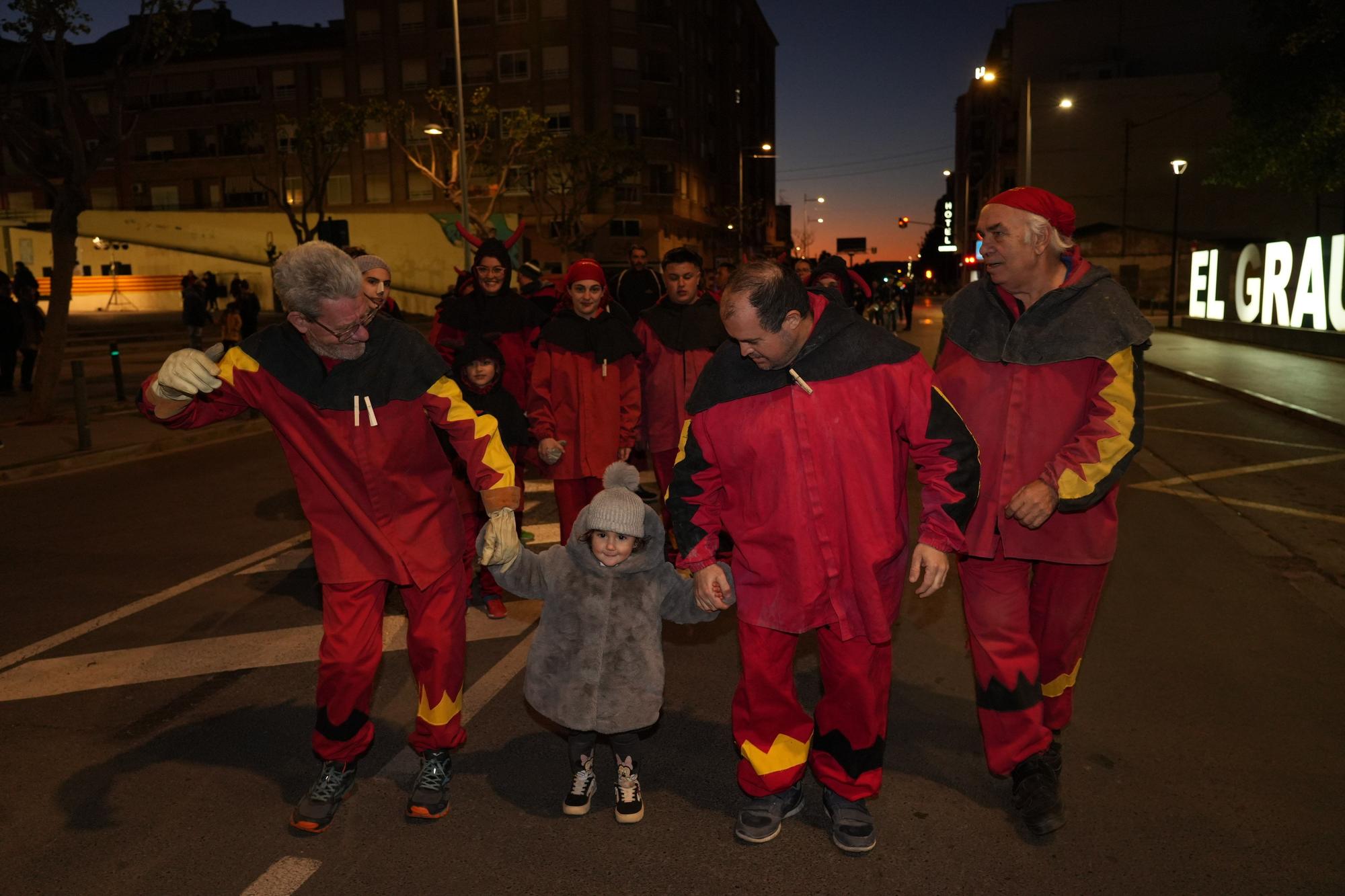 Las mejores imágenes del bestiari por Sant Antoni en el Grau