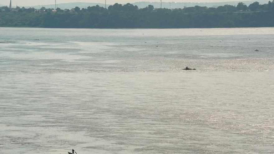 La capital de RDC, Kinshasa, desde el río Congo.