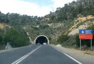 El túnel de Son Vic cerrará un mes y los coches deberán ir por el interior de Peguera