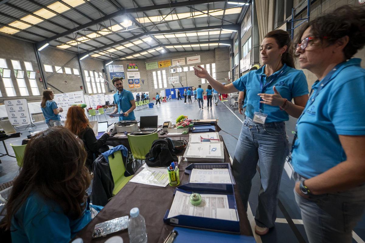 Sant Adrià ofrece revisiones gratuitas de vista y oído a más de 600 personas vulnerables