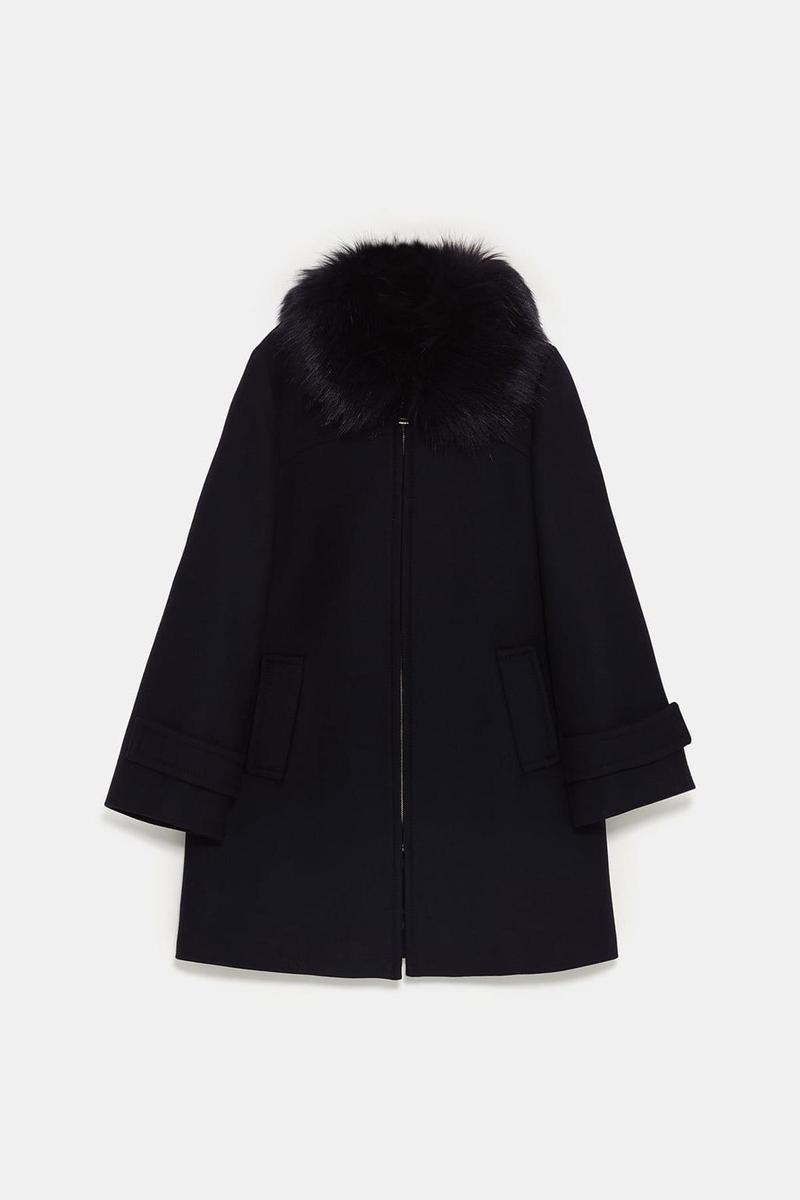 Special Prices Zara: Abrigo cuello efecto pelo. (Precio: 49, 99 euros)