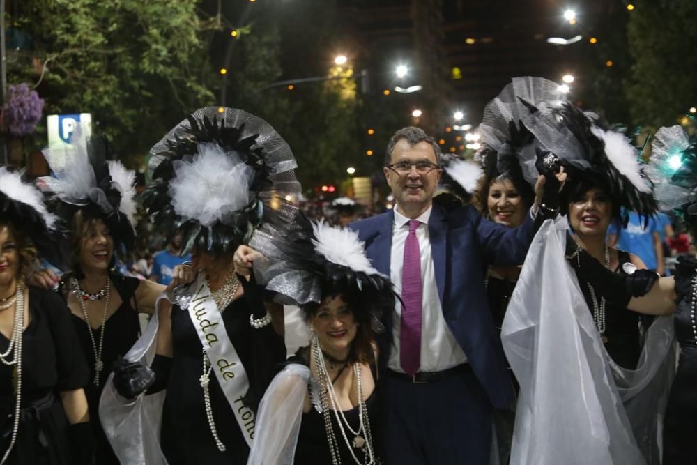 Desfile y lectura del Testamento de Doña Sardina