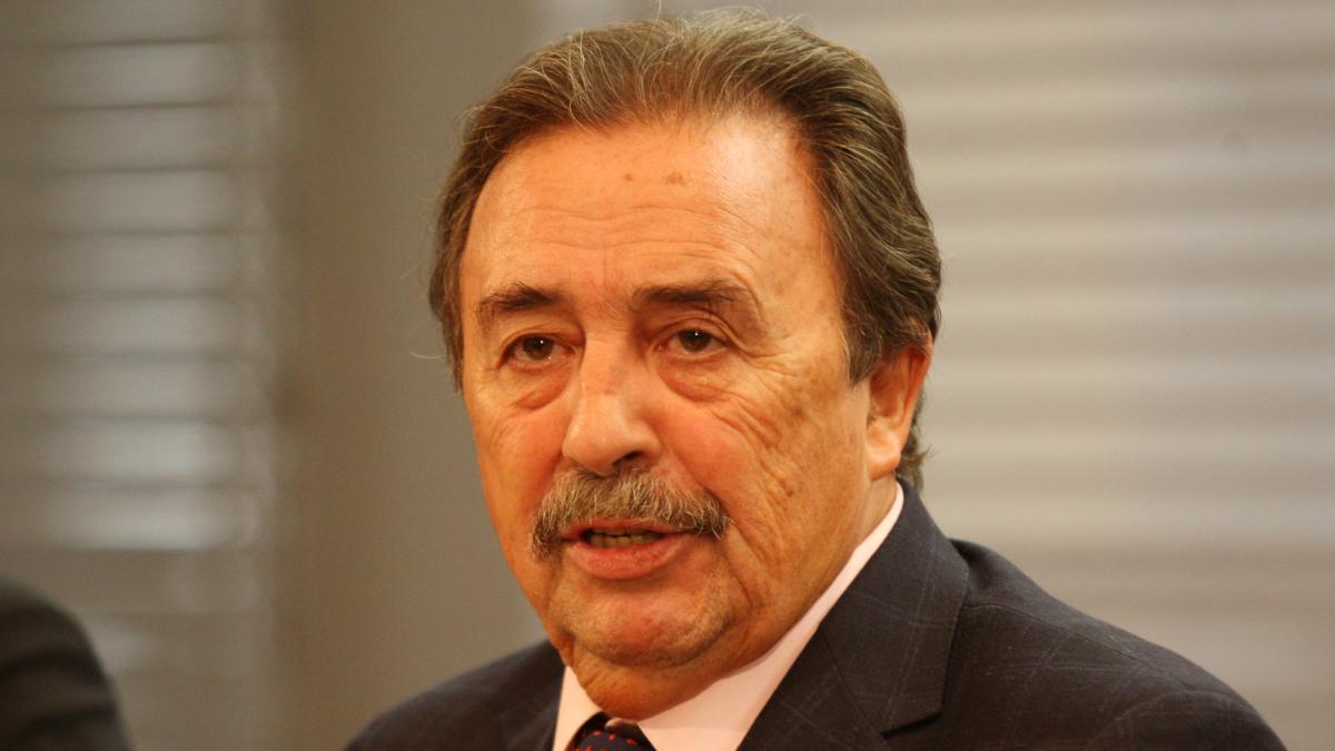 El balonmano sigue echando de menos a Juan de Dios Román