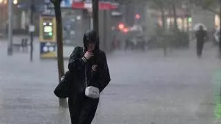 Lleida acumula en pocas horas la lluvia caída en más de dos años | En directo