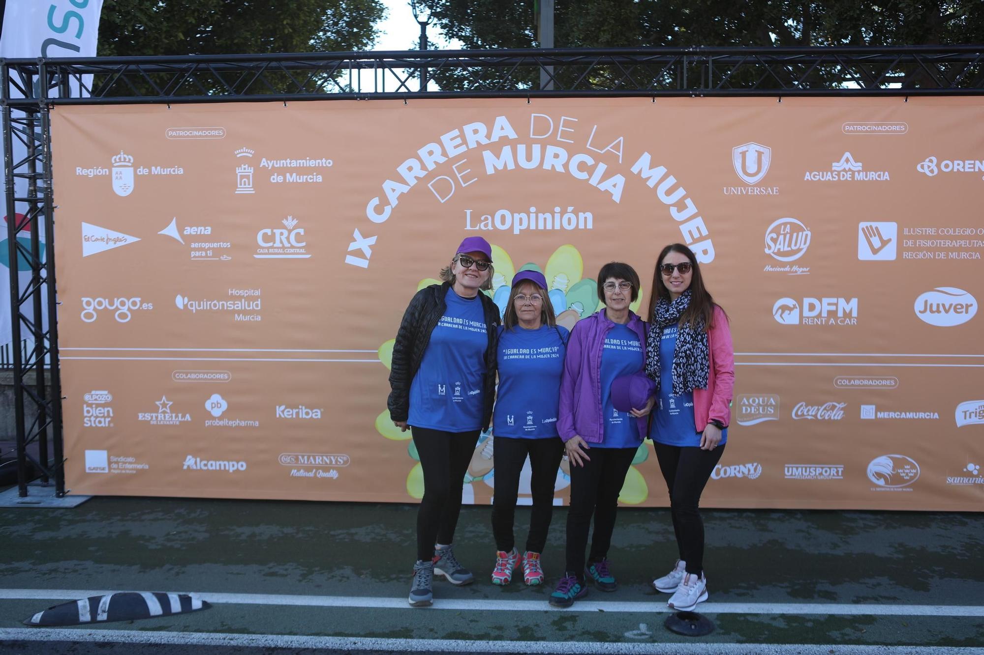 Carrera de la Mujer: así han posado las corredoras en el photocall antes de la salida