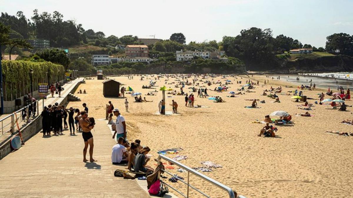 Playa de Bastiagueiro.