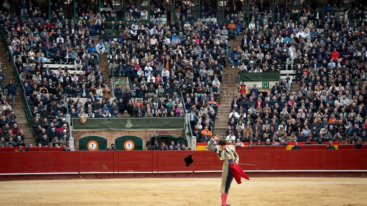 Imagen de la plaza de toros de Valencia durante la pasada Feria de Fallas con la presencia de Andrés Roca Rey.