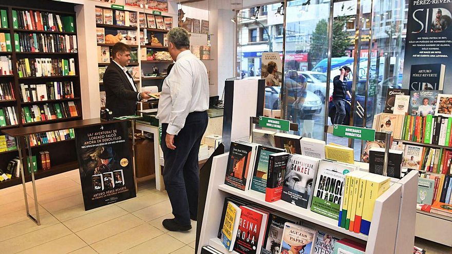 Una de las librerías coruñesas afectadas por los robos. | // VÍCTOR ECHAVE