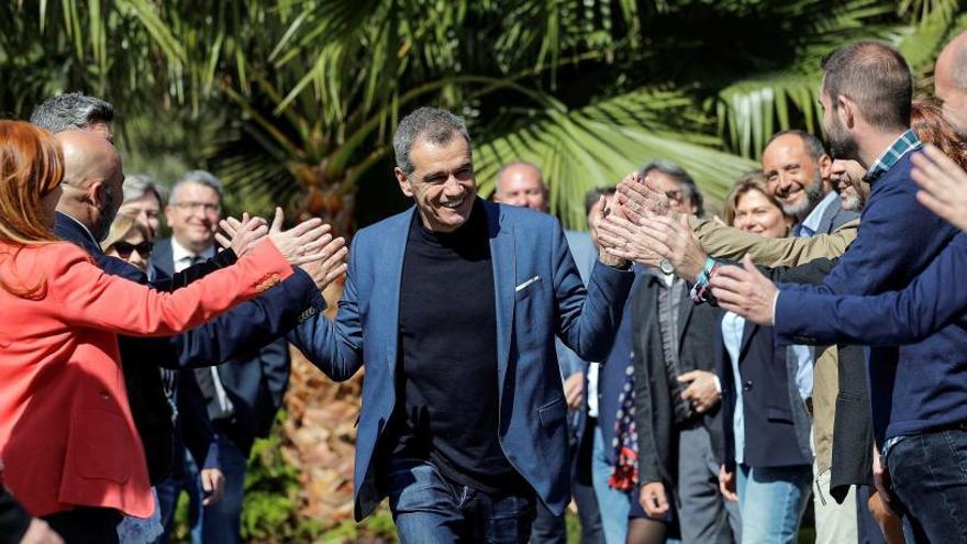 Toni Cantó acusa a Ximo Puig y Enric Morera de ser unos Toni Cantó acusa a Ximo Puig y Enric Morera de ser unos