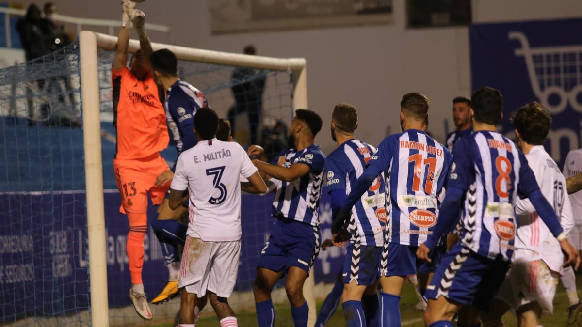 Alcoyano - Real Madrid: El Alcoyano hace historia y elimina al Madrid de la Copa del Rey (2-1)