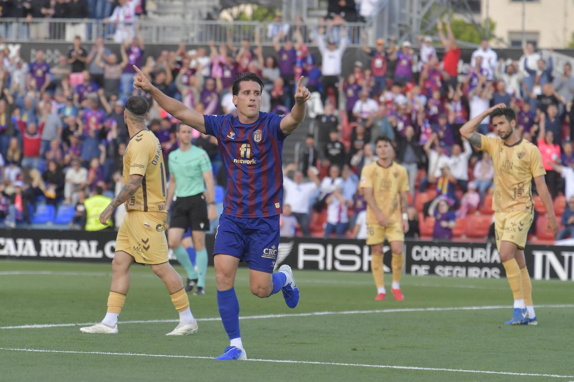 El Eldense salva el primer ‘match ball’ (1-0)