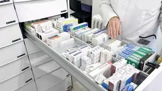 ¿Qué es mejor, tomar los medicamentos en ayunas o con alimentos? El médico Fernando Fabiani lo aclara