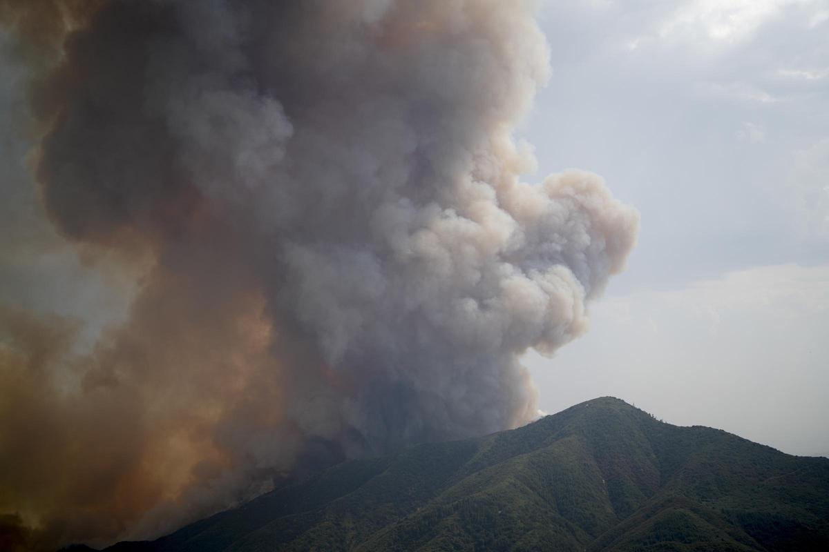 Grandes incendios en la zona de Running Springs en California