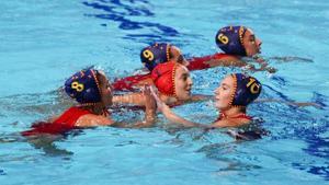 Waterpolo. Victòria ajustada contra el Canadà (14-10) per a les noies de Miki Oca