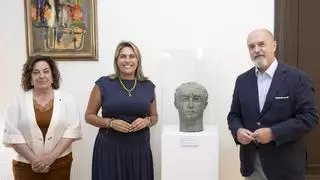 Un Premio Príncipe de Asturias estrena busto en la Diputación de Castellón