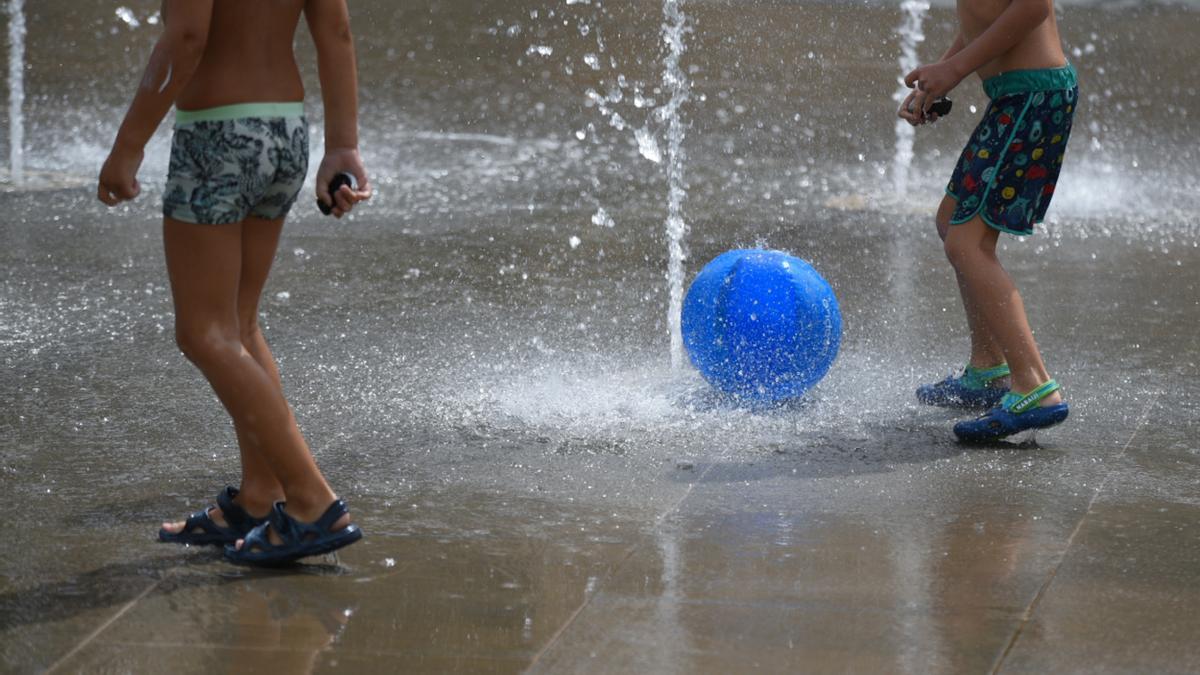 Ola de calor en Valencia este fin de semana, cuando nos aguarda el día más tórrido del verano, según la Aemet.