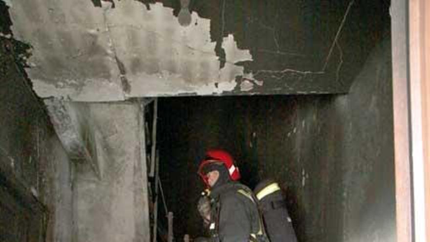 Los bomberos recuerdan que la &quot;calma&quot; es fundamental al originarse un siniestro