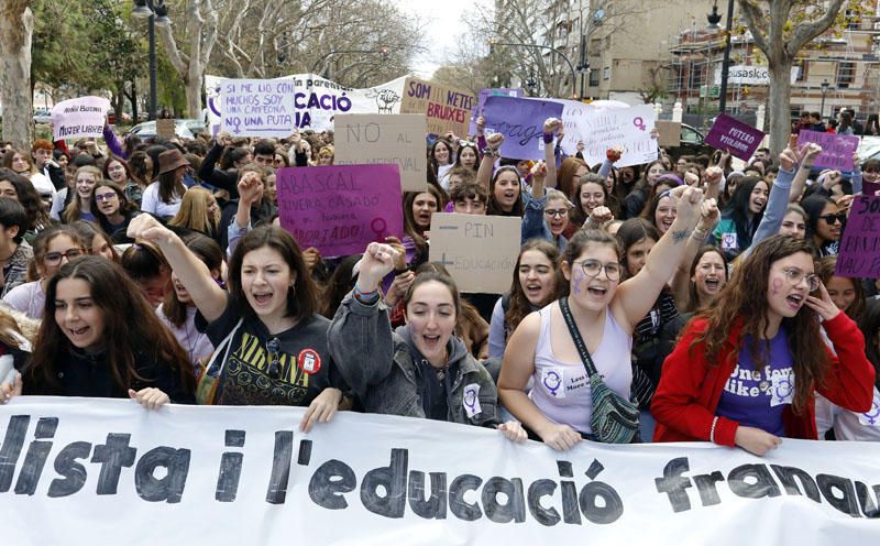 Manifestación de los estudiantes en Valencia contra el pin parental