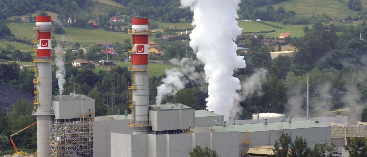 Grupos de ciclo combinado de la central térmica de EDP en Soto de Ribera. | LNE