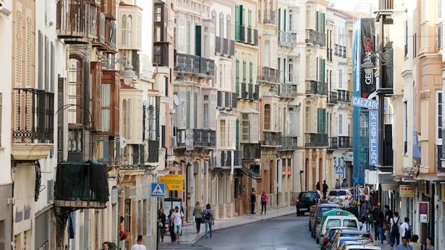 La semipeatonalización de las calles Carretería y Álamos implicará ampliar las aceras a costa de los aparcamientos, sobre todo en la primera vía.