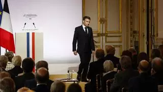 Macron quiere ampliar las temáticas y facilitar las condiciones para organizar referéndums