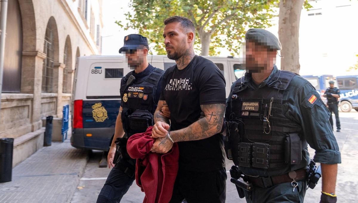 Stefan Milojevic, en los juzgados de Palma tras su detención en agosto pasado.