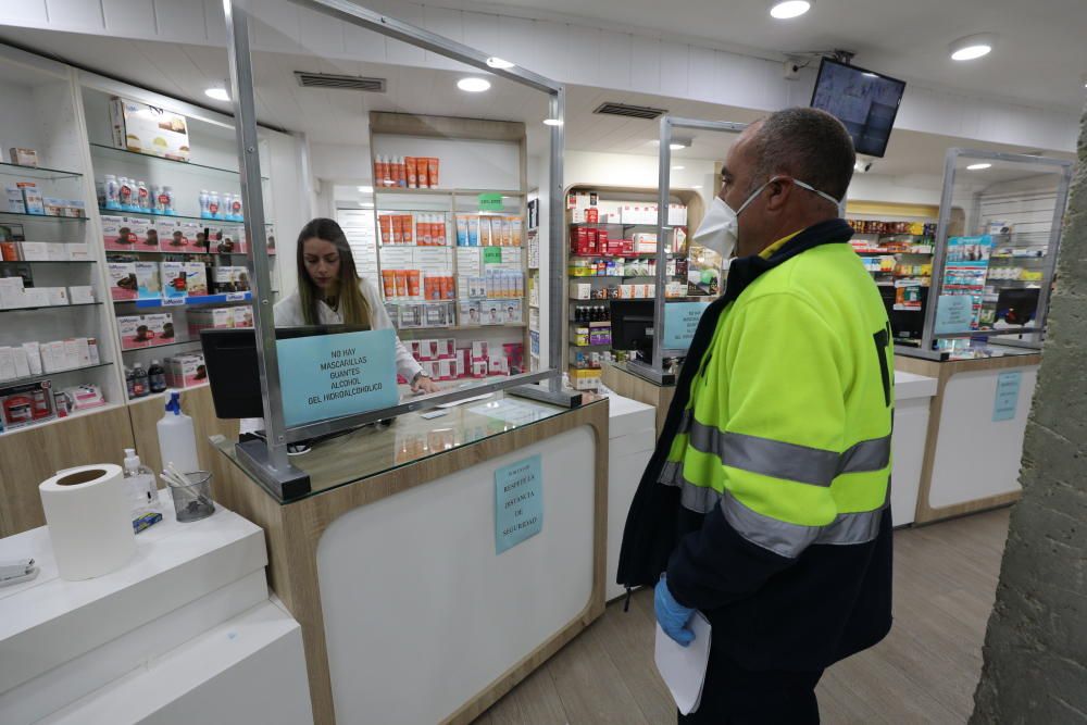 DYA lleva medicinas y alimentos a los hogares