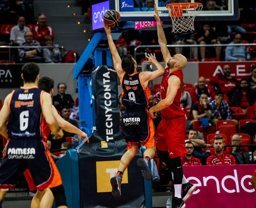 CAI Zaragoza - Valencia Basket, en imágenes