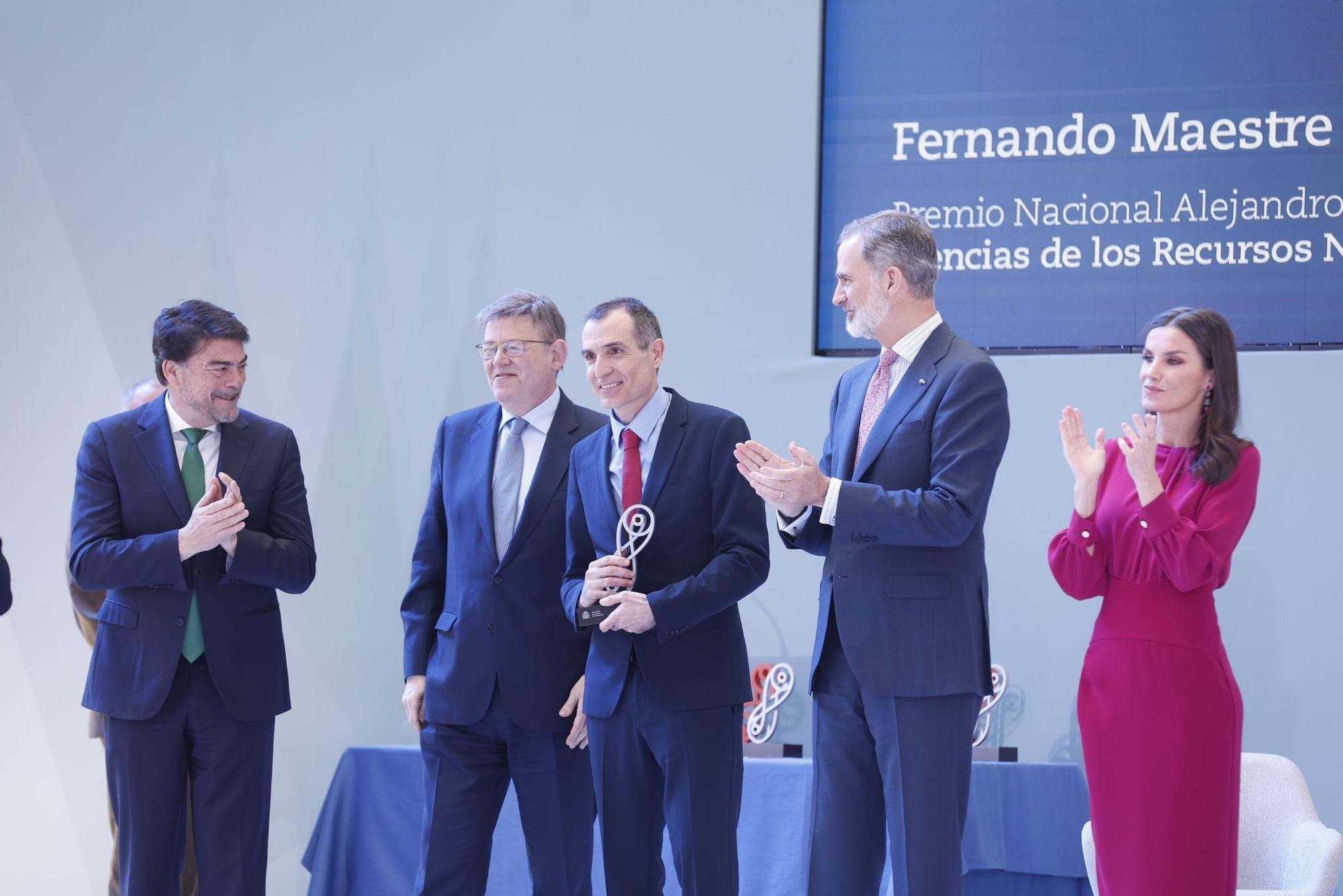 Los Reyes llegan a Alicante para entregar los Premios Nacionales de Investigación