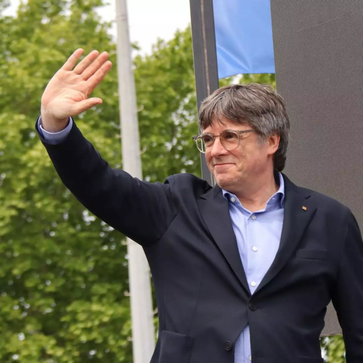 Puigdemont asegura que ya está regresando a Catalunya y que su detención sería “ilegal”