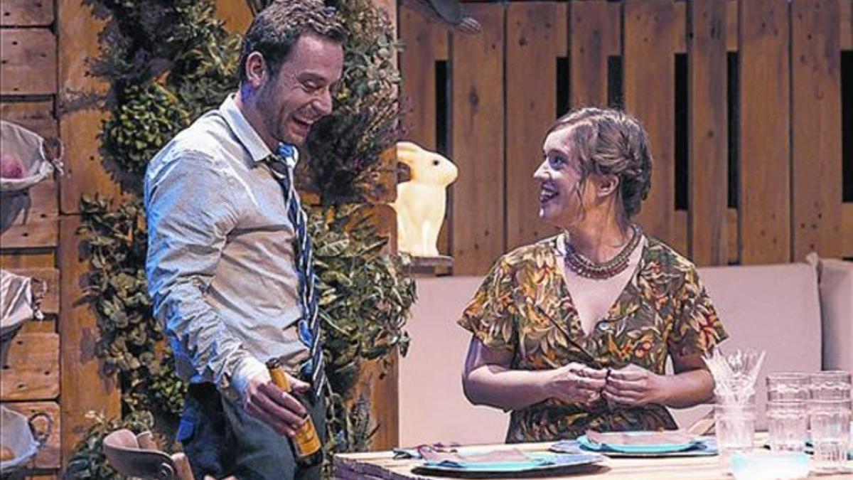 Edu Buch y Martina Tresserra, en la comedia 'Animals de companyia'.