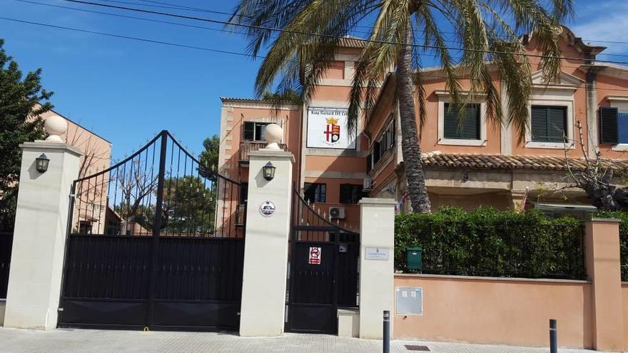 Centro escolar de Calvià, donde fue detenido el propietario por presuntos abusos sexuales a su hija.