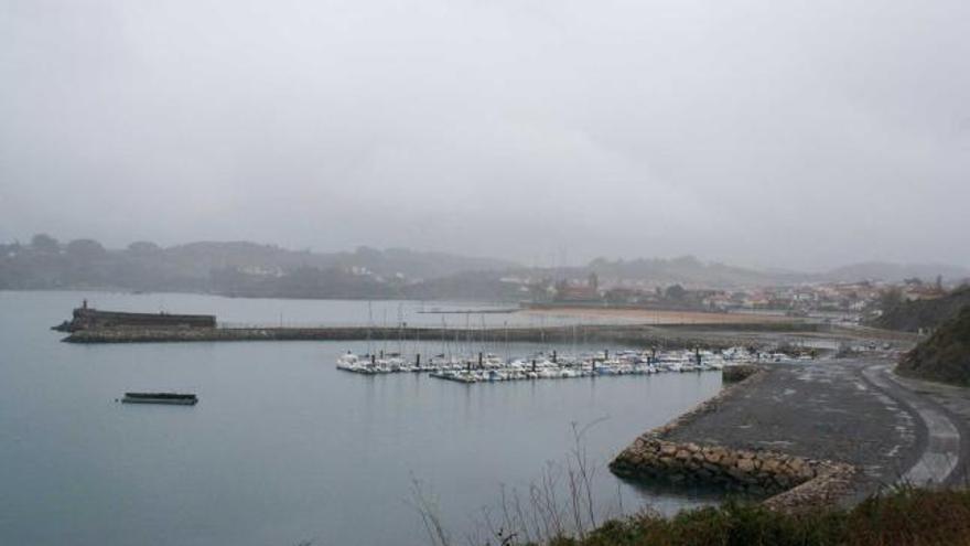 Vista del nuevo puerto del Gayo desde La Mofosa.