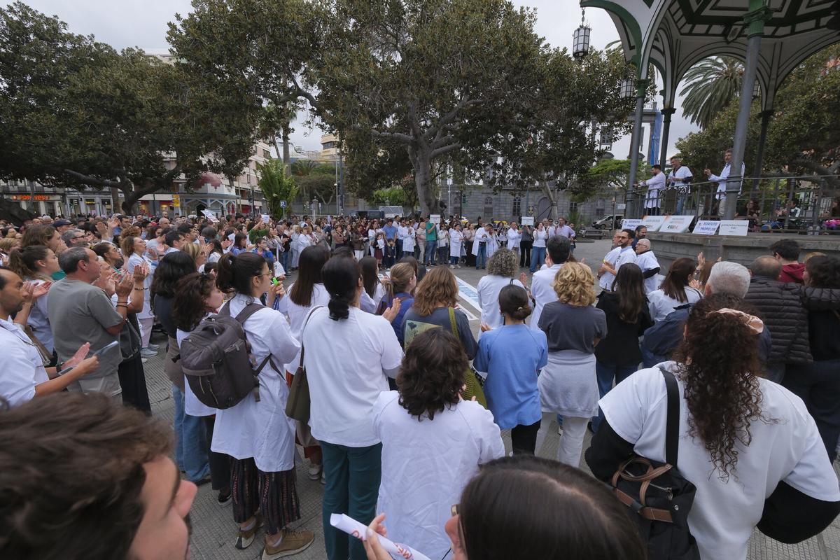 Manifestación de médicos en Las Palmas de Gran Canaria Manifestación de médicos en Las Palmas de Gran Canaria