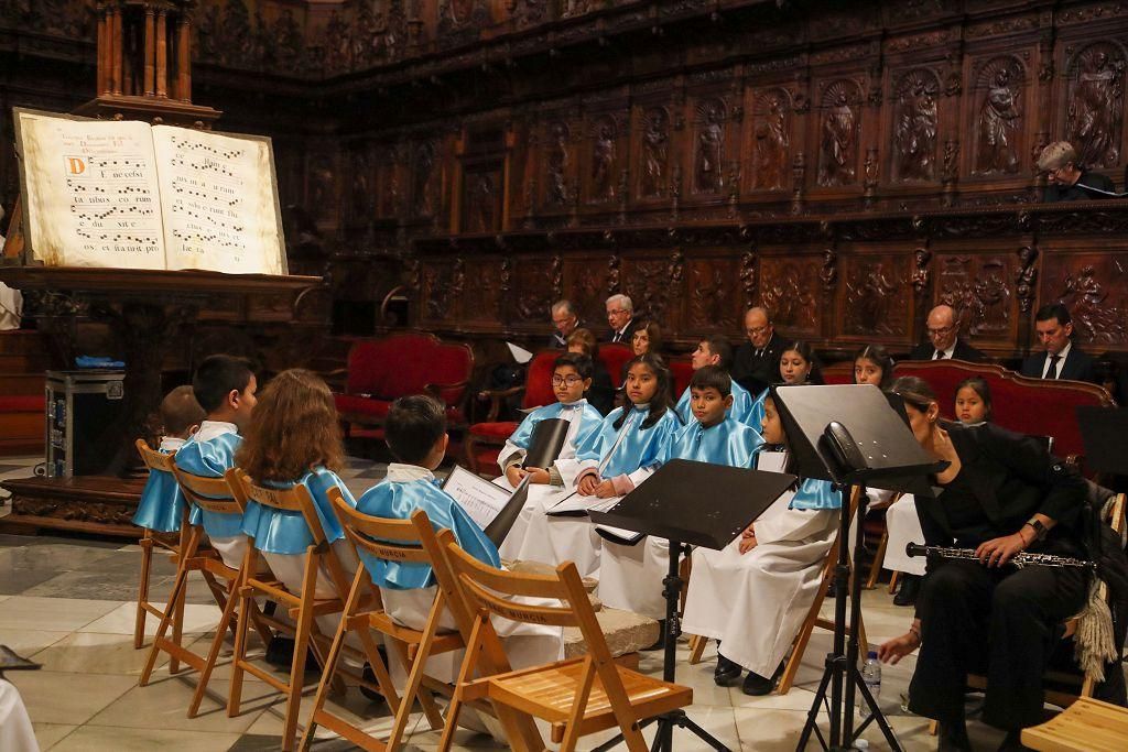 Ofrenda floral y misa por la festividad de la Inmaculada 2023, en imágenes