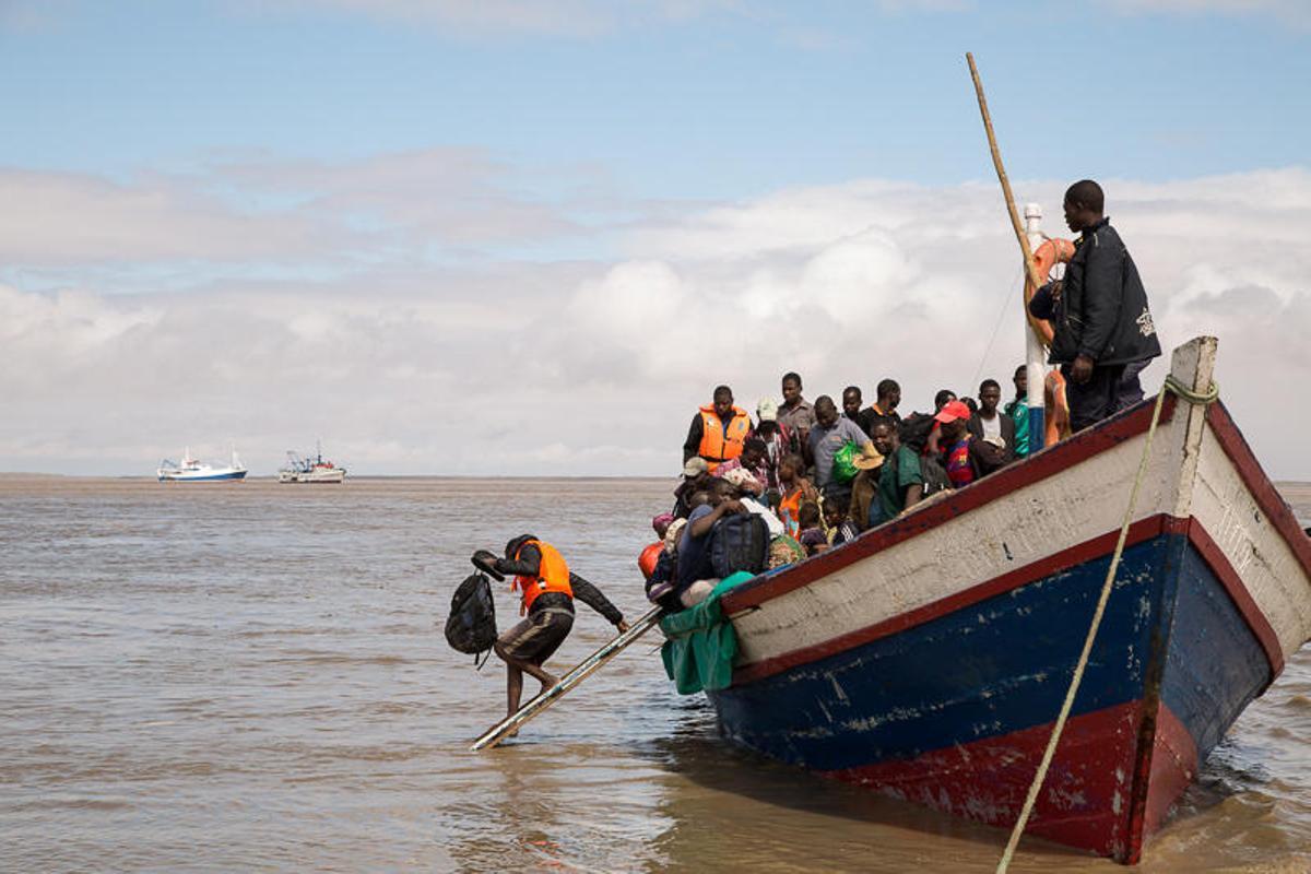 La firma gallega salva la vida a más de 300 personas tras el mayor ciclón de la historia de Mozambique.