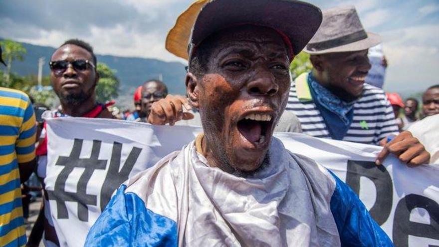 Los haitianos vuelven a las calles para exigir la renuncia del presidente Moise