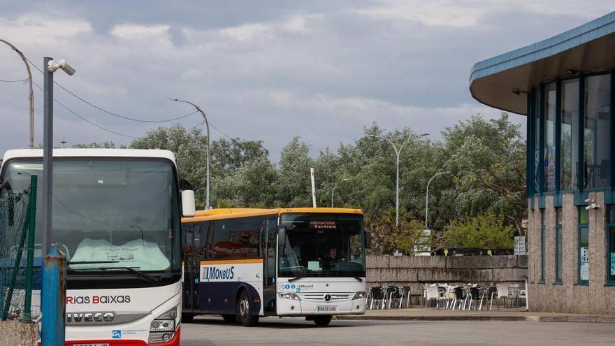 Transporte urbano en O Salnés: gana viajeros, pero quedan menos satisfechos