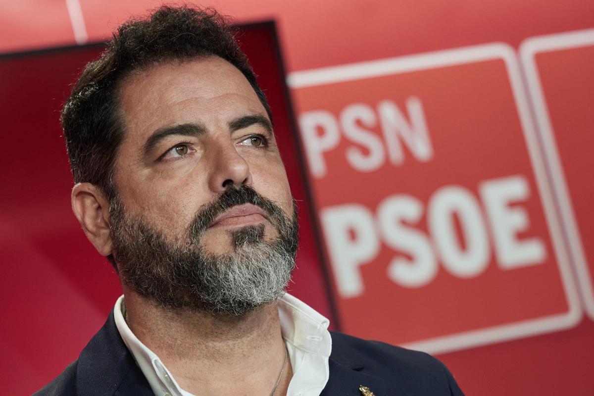 El secretario de Organización del PSN-PSOE, Ramón Alzórriz, ha denunciado las “continuas presiones ejercidas por UPN propias de otros tiempos y totalmente cuestionables democráticamente”.