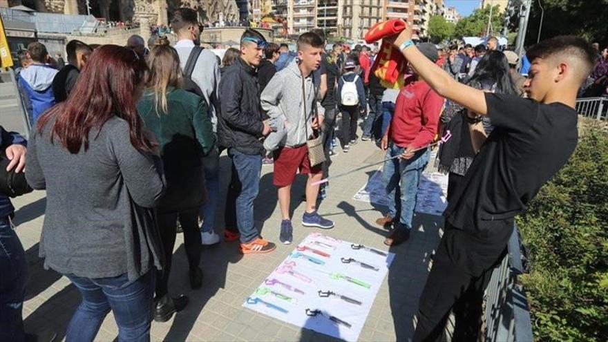 Patrullas vecinales hacen frente a la delincuencia en Barcelona