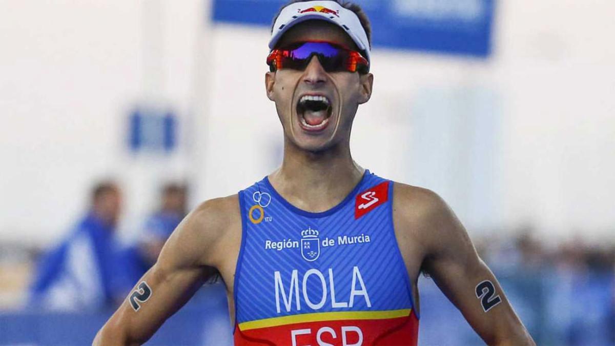 Mola no tiene rival en el triatlón