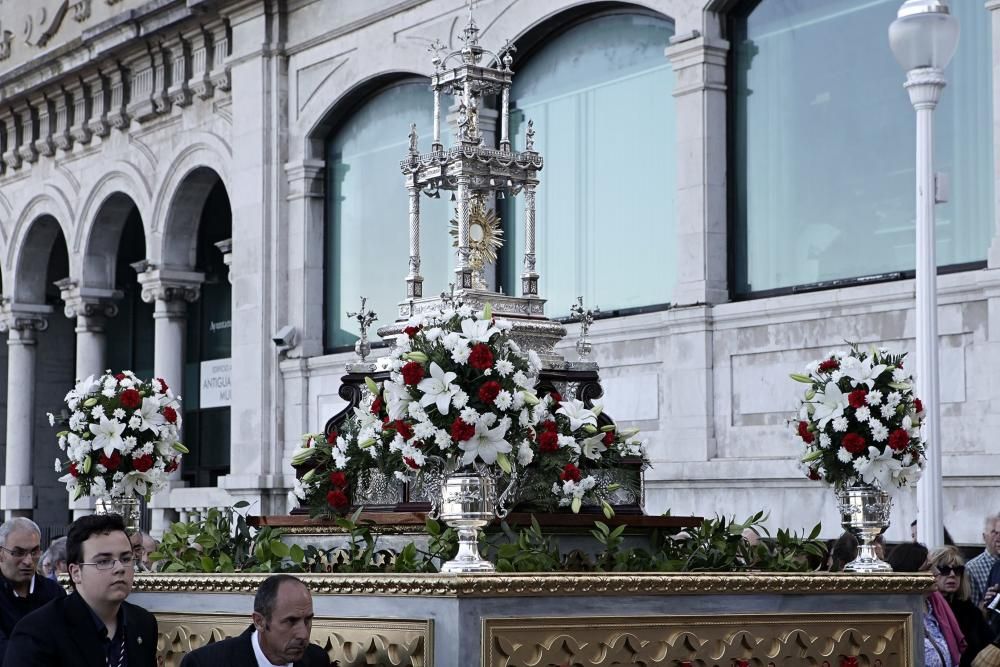 Corpus Christi en la iglesia de San Pedro (Gijón)