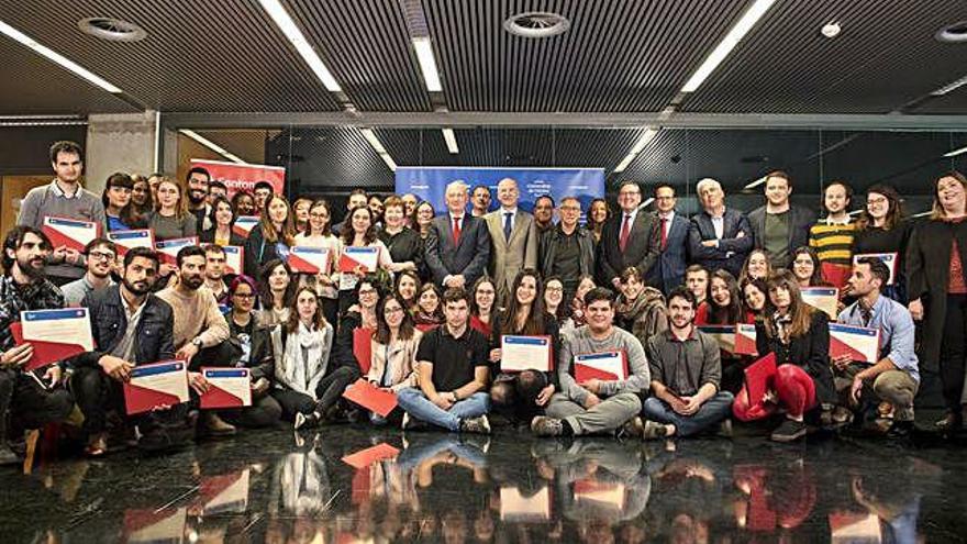 Santander universidades aporta prop de 600.000 € a la UdG per a emprenedoria, beques i desenvolupament territorial