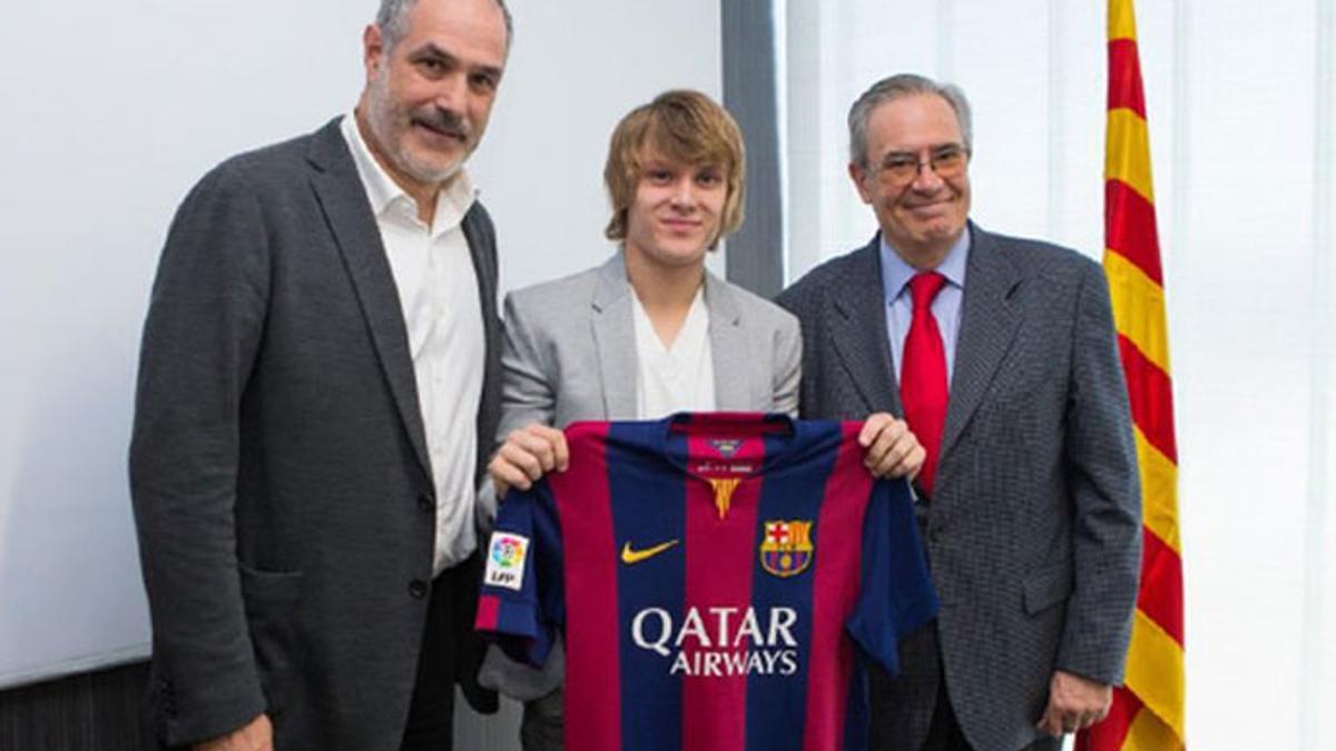 Halilovic firmó este lunes su contrato